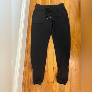 Zyia Zipper Hem Jogger Pants
